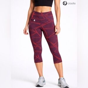 Oiselle Crop Leggings Size 4 Burgundy Red Print 15” Inseam